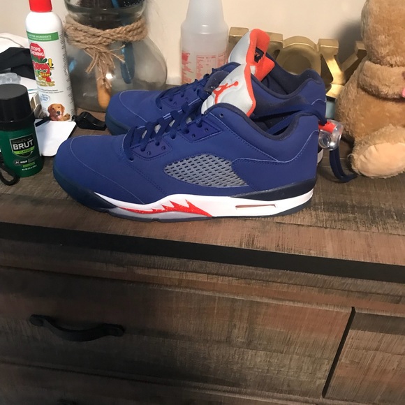 Air Jordan Retro 5 Low Knick - Picture 2 of 6